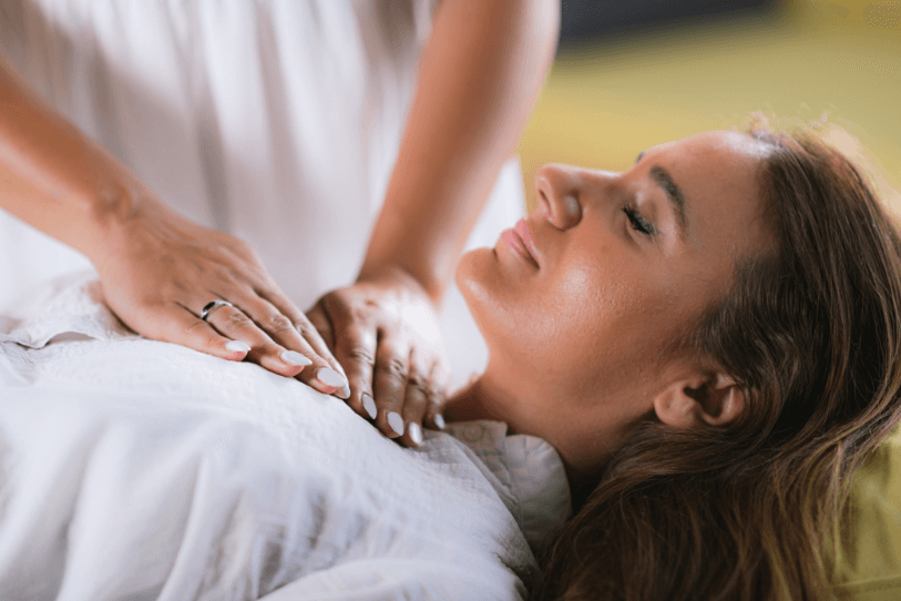 What To Expect During a Reiki Session